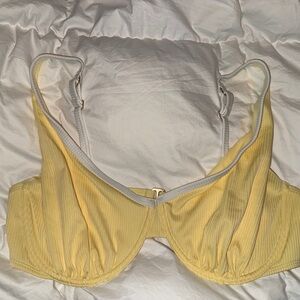 Hollister bikini top